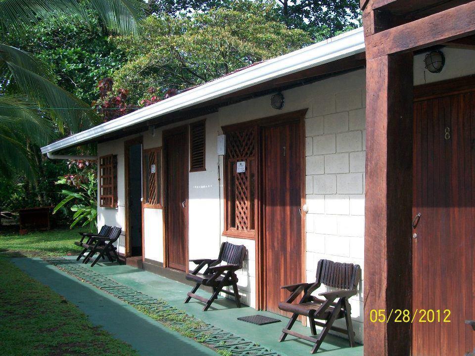 Cabinas Balcon Del Mar Tortuguero Luaran gambar