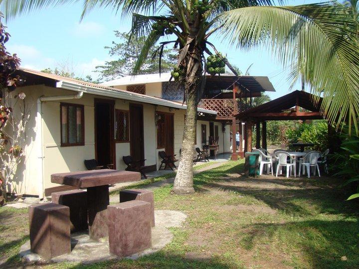 Cabinas Balcon Del Mar Tortuguero Luaran gambar